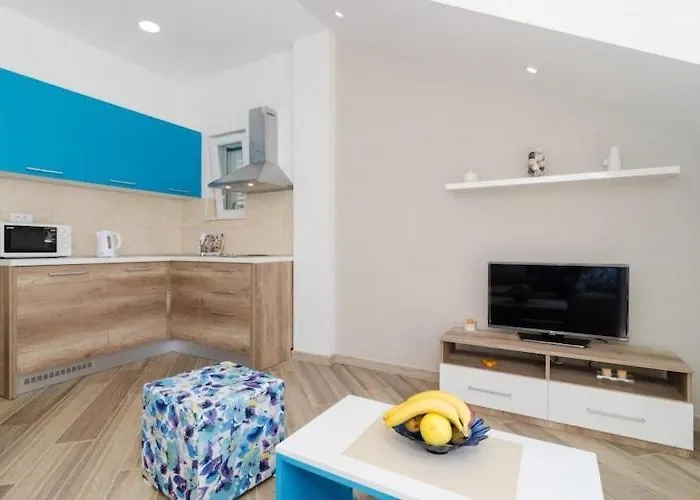 Apartment Marmo Mlini